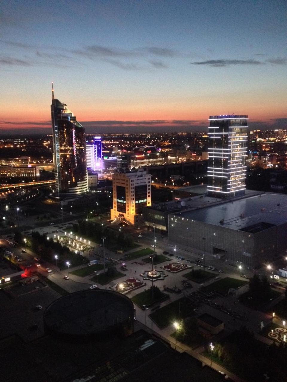 Северное Сияние 35 Этаж Astana Extérieur photo